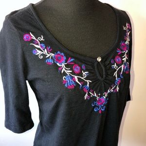 🛍️ New Stuart Embellished Tee